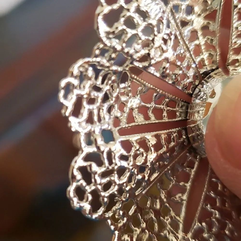 Vintage Sarah Coventry Silvertone Filigree Flower Clip Earrings - Picture 7 of 10